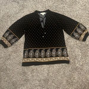 Michael Kors 3/4 sleeves. Medium.  Black and gold.